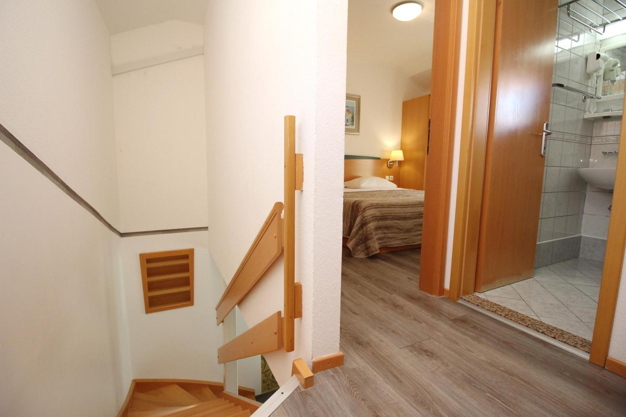 Villas Corinthia Baška Стая снимка